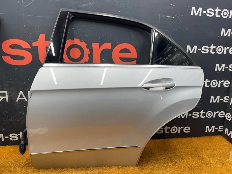 Дверь Mercedes-Benz E-class 2010 A2127300105 W212 642.850, задняя левая