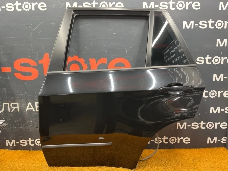 Дверь Bmw X5 2007 41527261481 E70 N52B30A, задняя левая