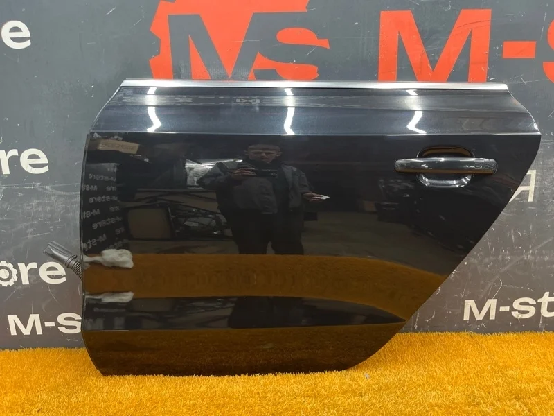 Дверь Audi A5 2010 8T8833051D 8T CDN, задняя левая