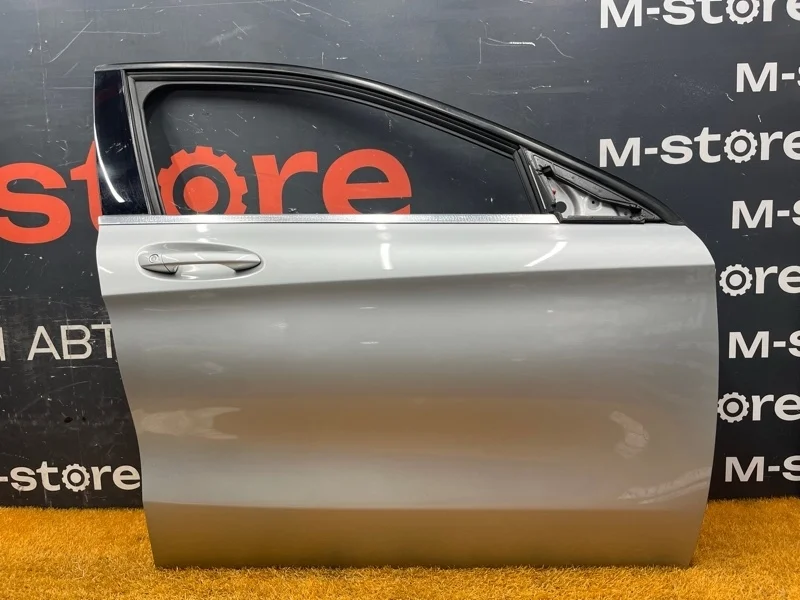 Дверь Mercedes-Benz GLA-Class 2014 A1567200205 X156 270.920, передняя правая
