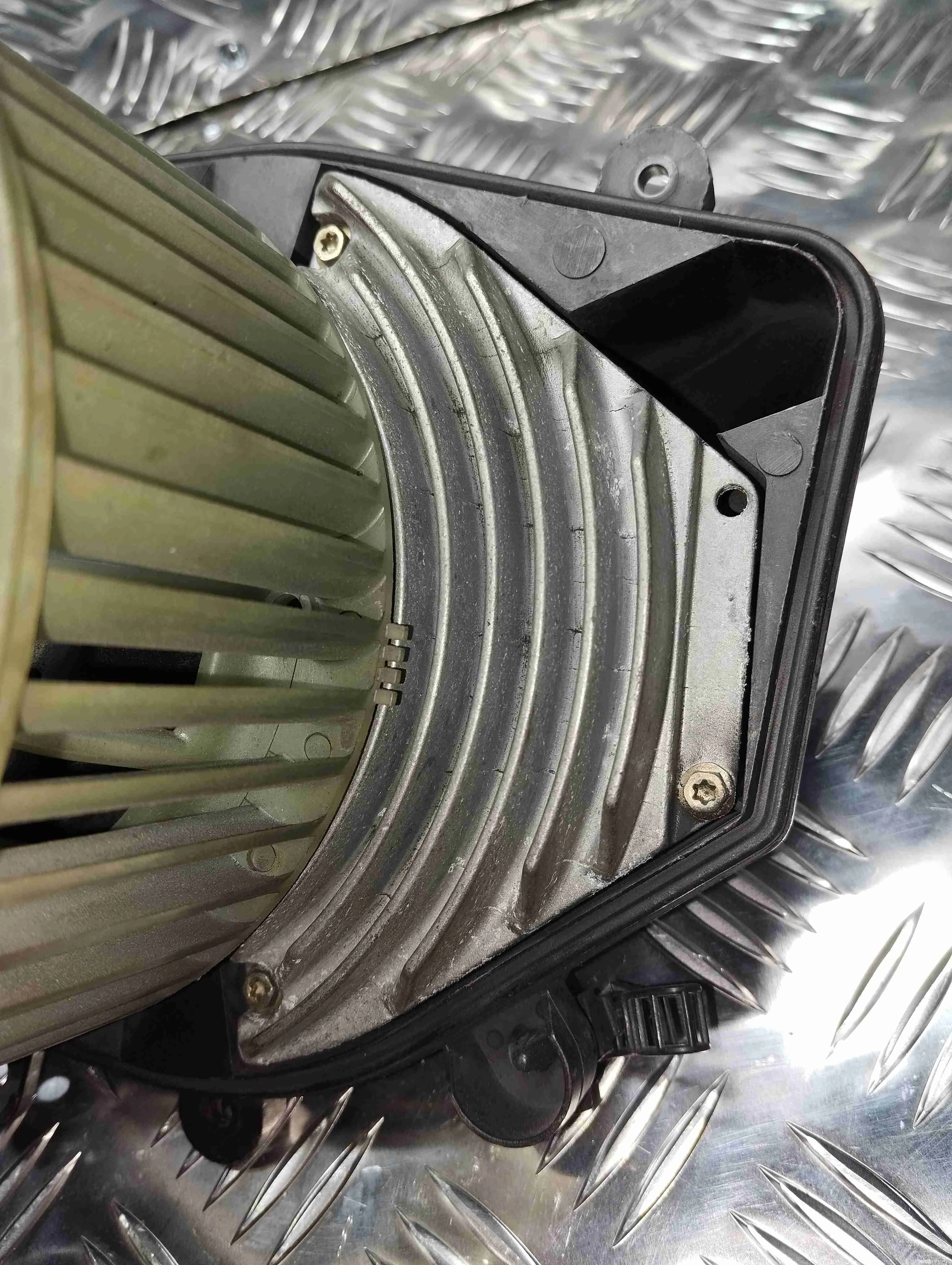 Моторчик печки Volkswagen Passat Passat B5 (3B) 1996-2000 1999 1,9 Дизель МКПП Универсал.