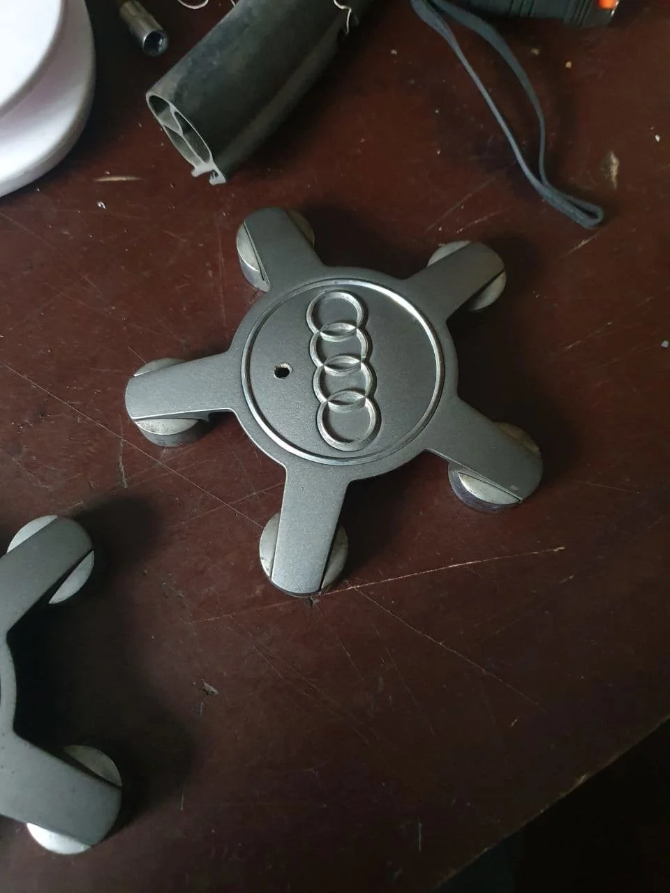 Колпак декор. легкосплавного диска Audi A8 D4 (2010—2014) 4,2