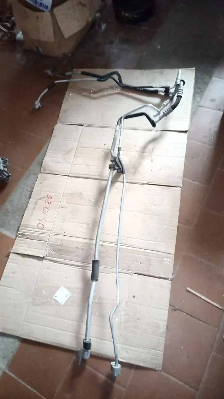 Трубка кондиционера Audi Q7 4L рестайлинг (2009—2015)