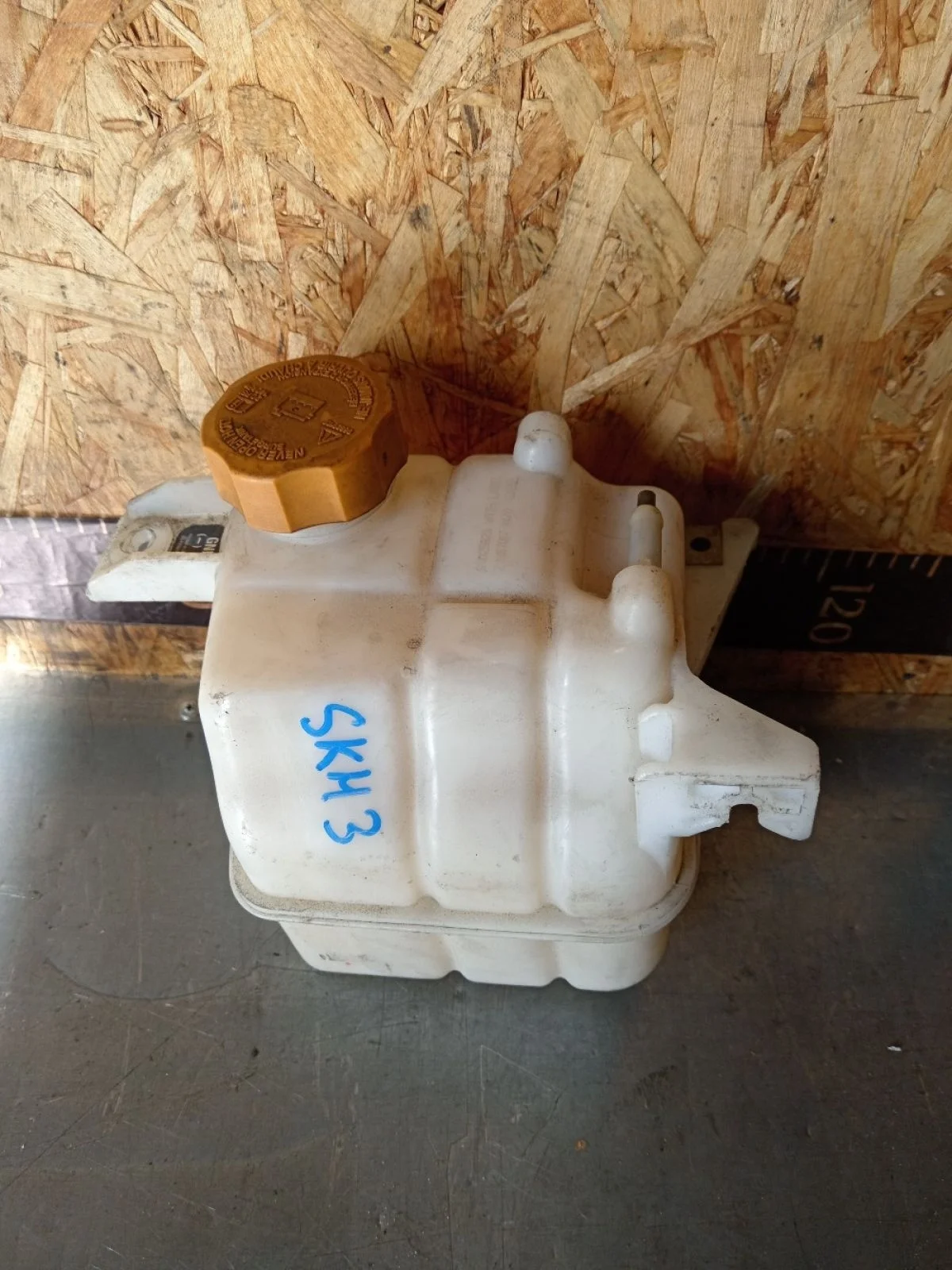 Бачок расширительный Opel Antara I рестайлинг (2010—2017) 2012 черный