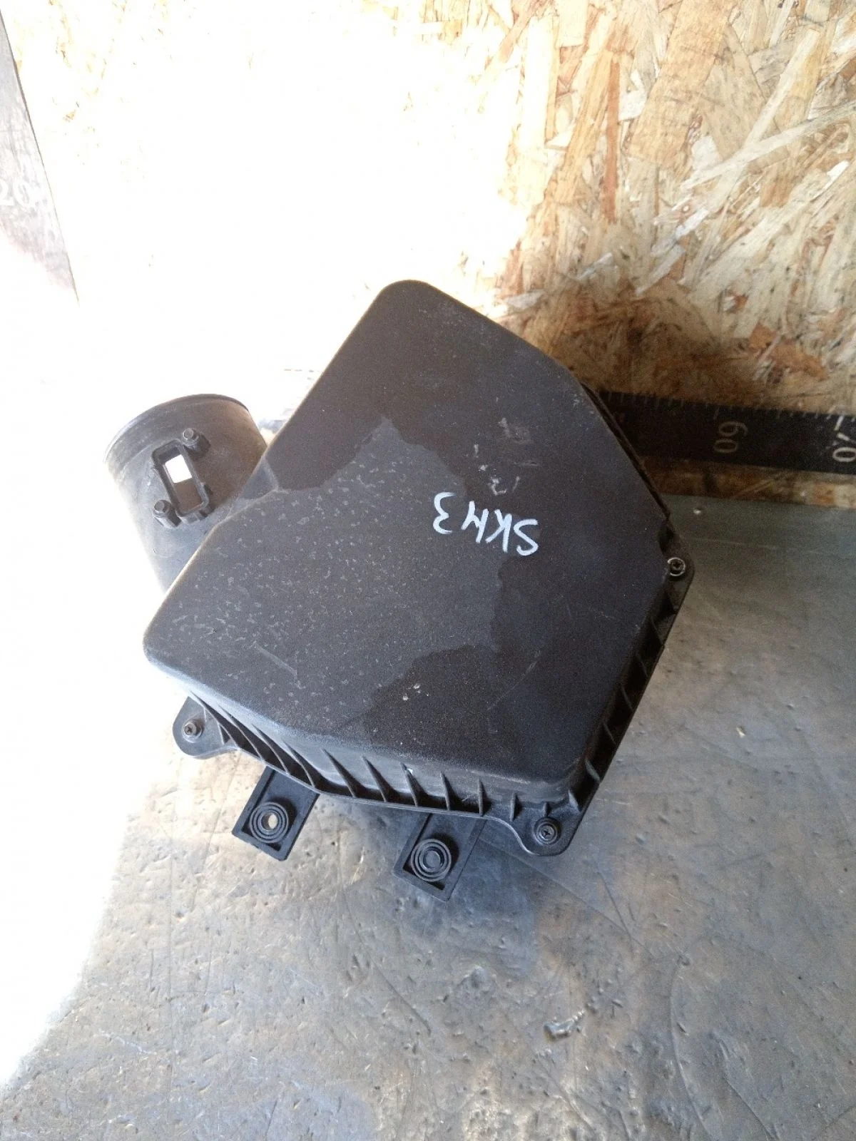 Корпус воздушного фильтра Opel Antara I рестайлинг (2010—2017) 2012 черный