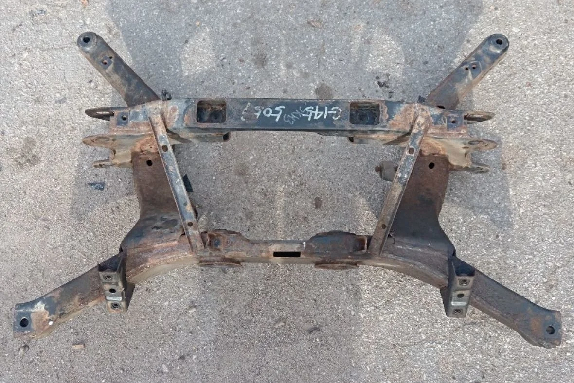 Балка задняя Opel Antara I рестайлинг (2010—2017) 2012 черный