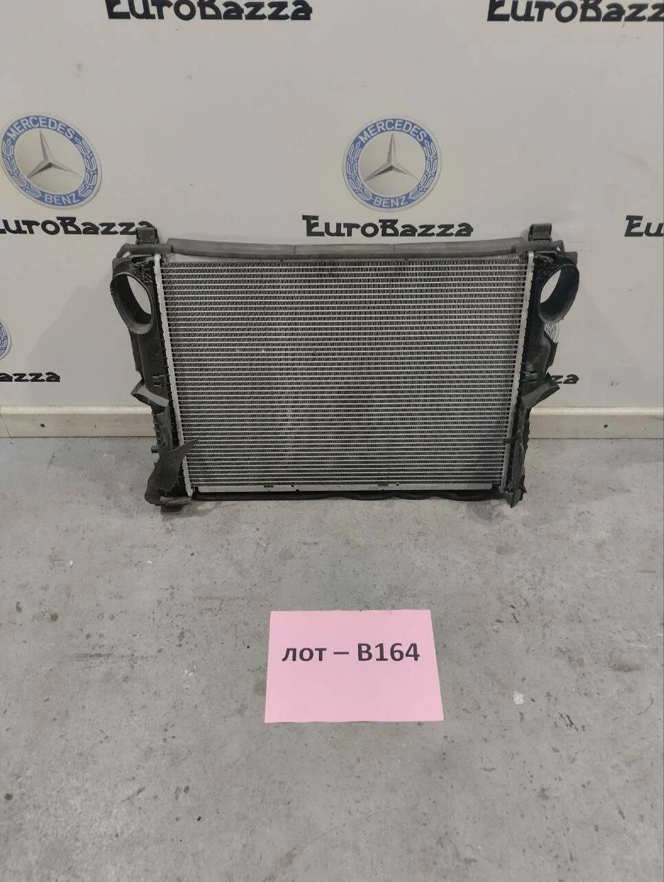 Радиатор основной Mercedes W220