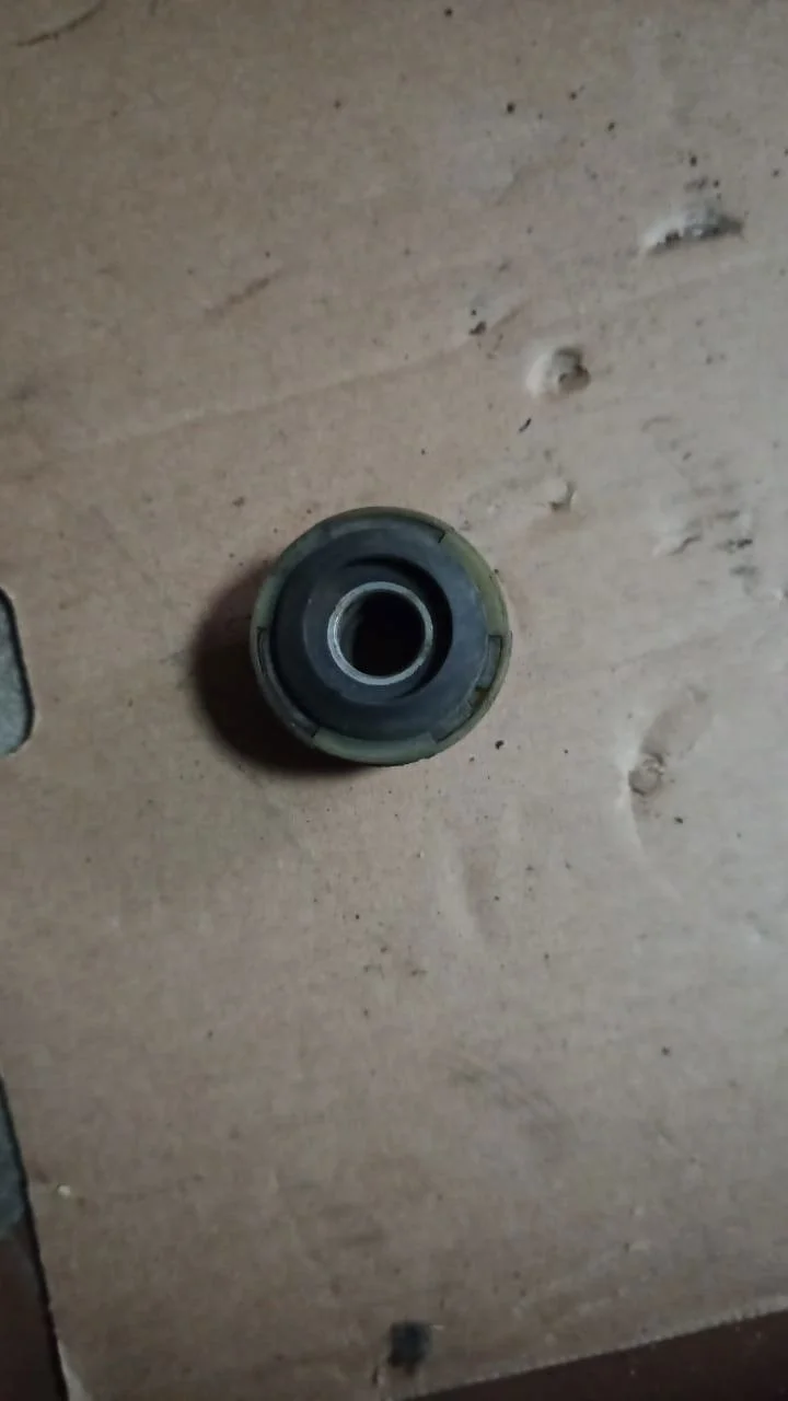 Подушка радиатора Audi Q7 4L рестайлинг (2009—2015)