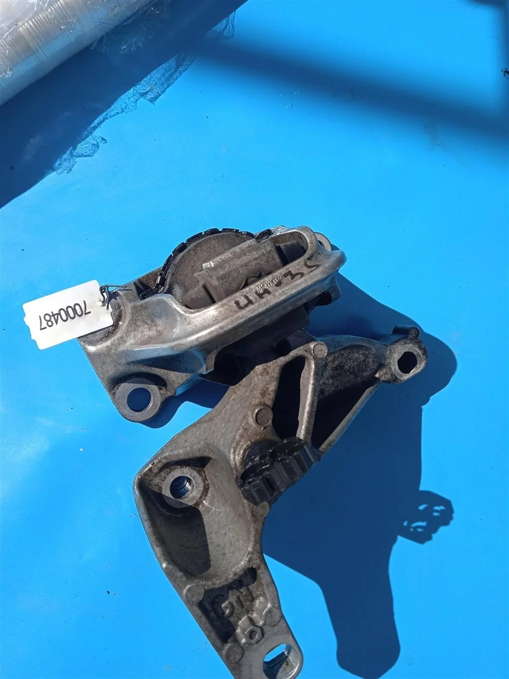 Опора двигателя правая Renault Megane III (2008-2