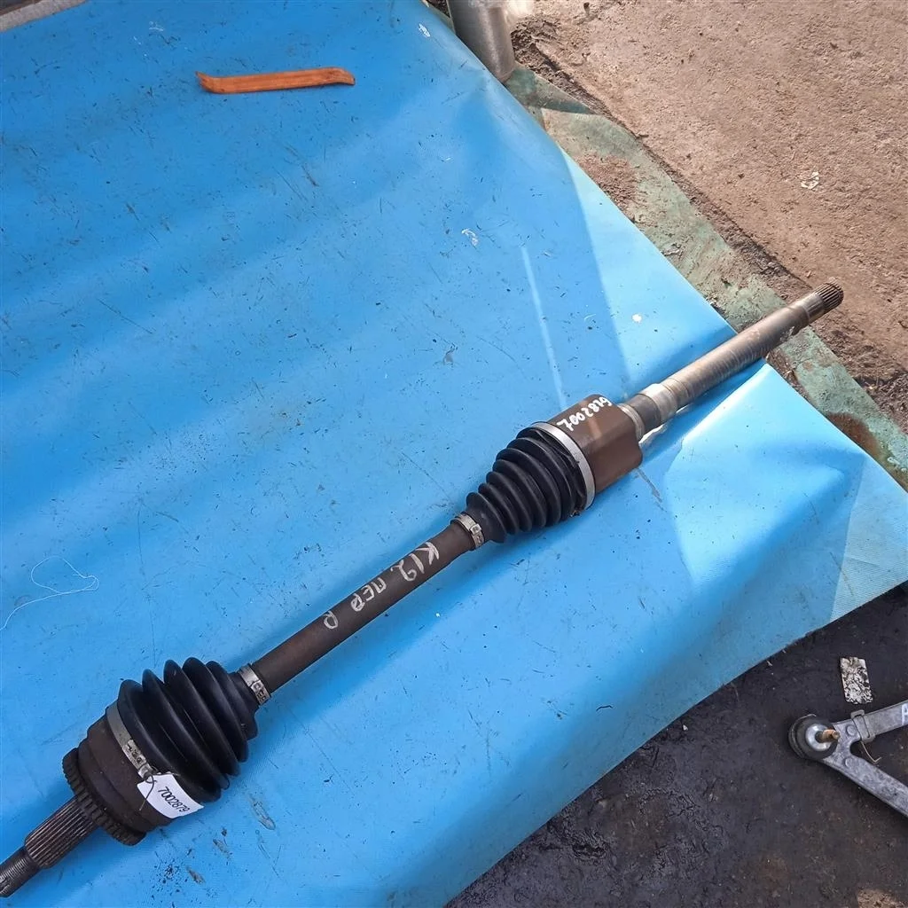 Приводной вал передний правый Land Rover RANGE RO