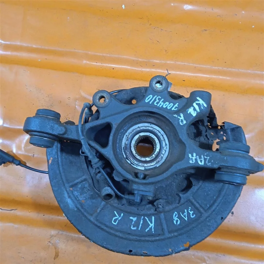 Кулак  задний правый Land Rover RANGE ROVER SPORT