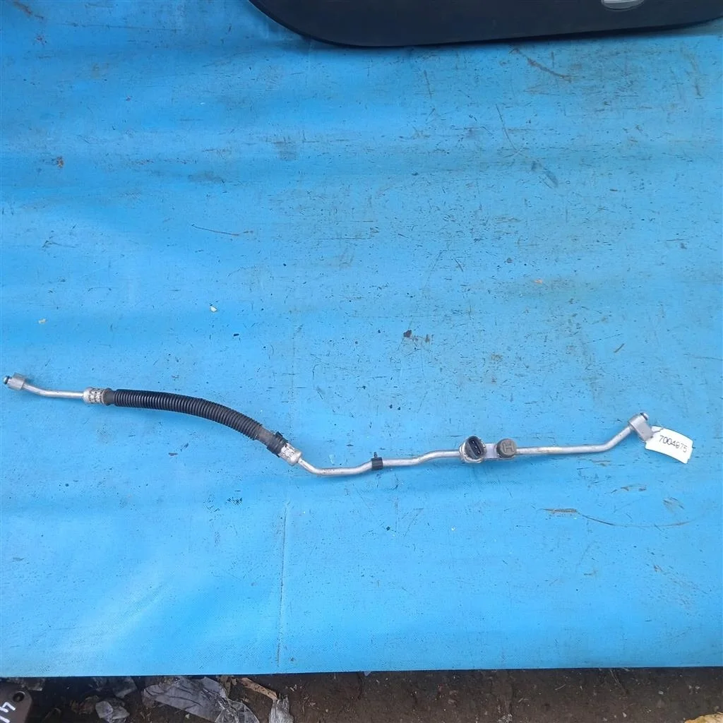 Трубка кондиционера Land Rover RANGE ROVER SPORT