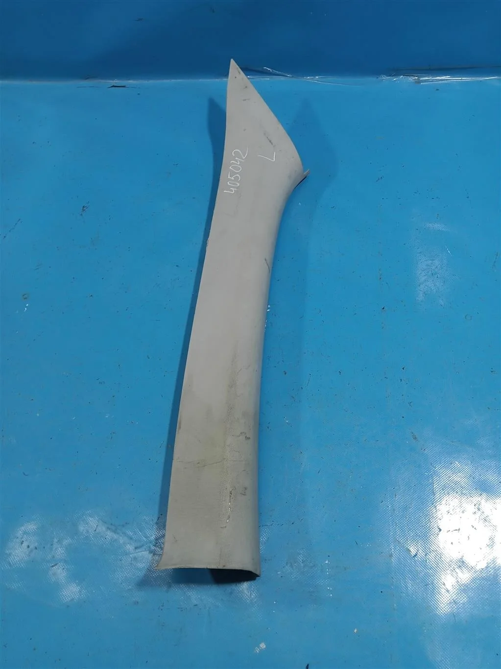 Обшивка стойки Skoda Rapid (2012-2019)