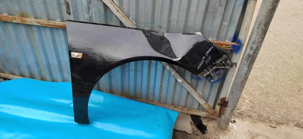 Крыло переднее правое Opel  Insignia (2008-2017)