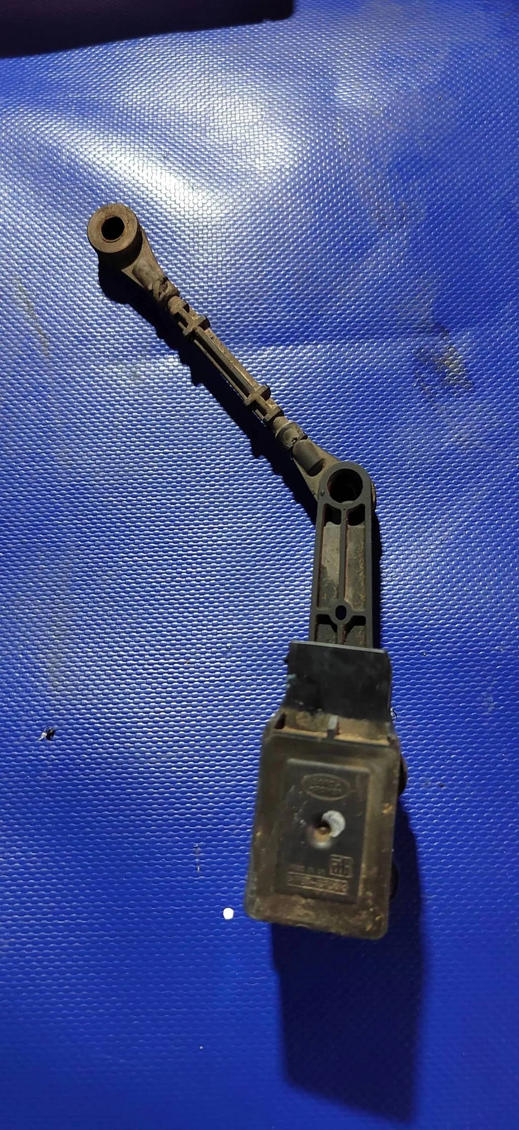 Датчик положения кузова Land Rover RANGE ROVER SP