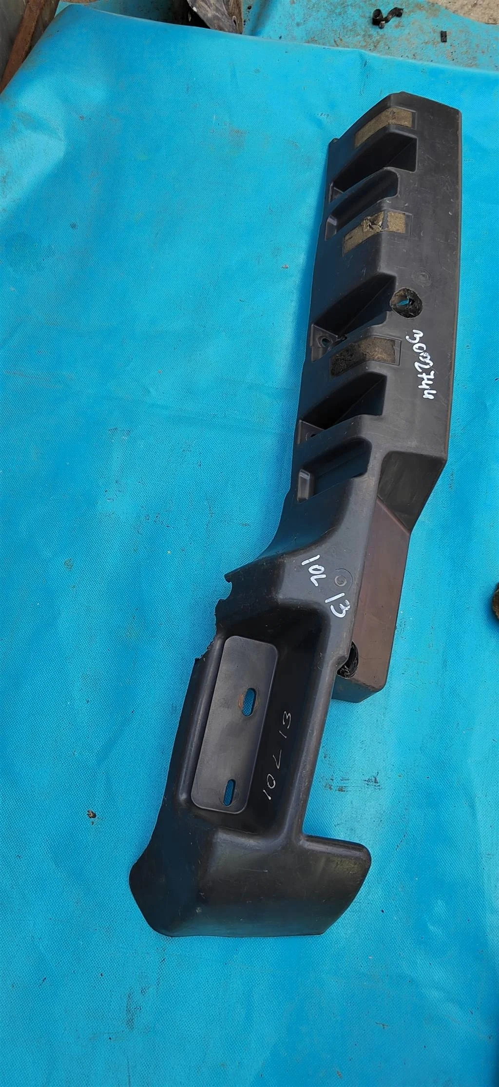 Абсорбер заднего бампера Kia Sorento (2002-2009)