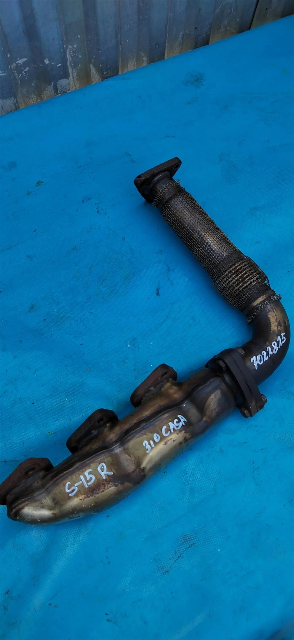 Выпускной коллектор правый Audi Q7 (2006-2016)