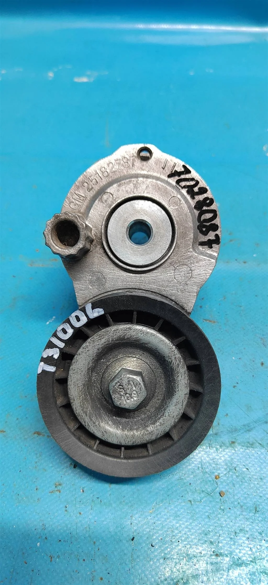 Натяжитель ремня Opel Antara (2006-2015)