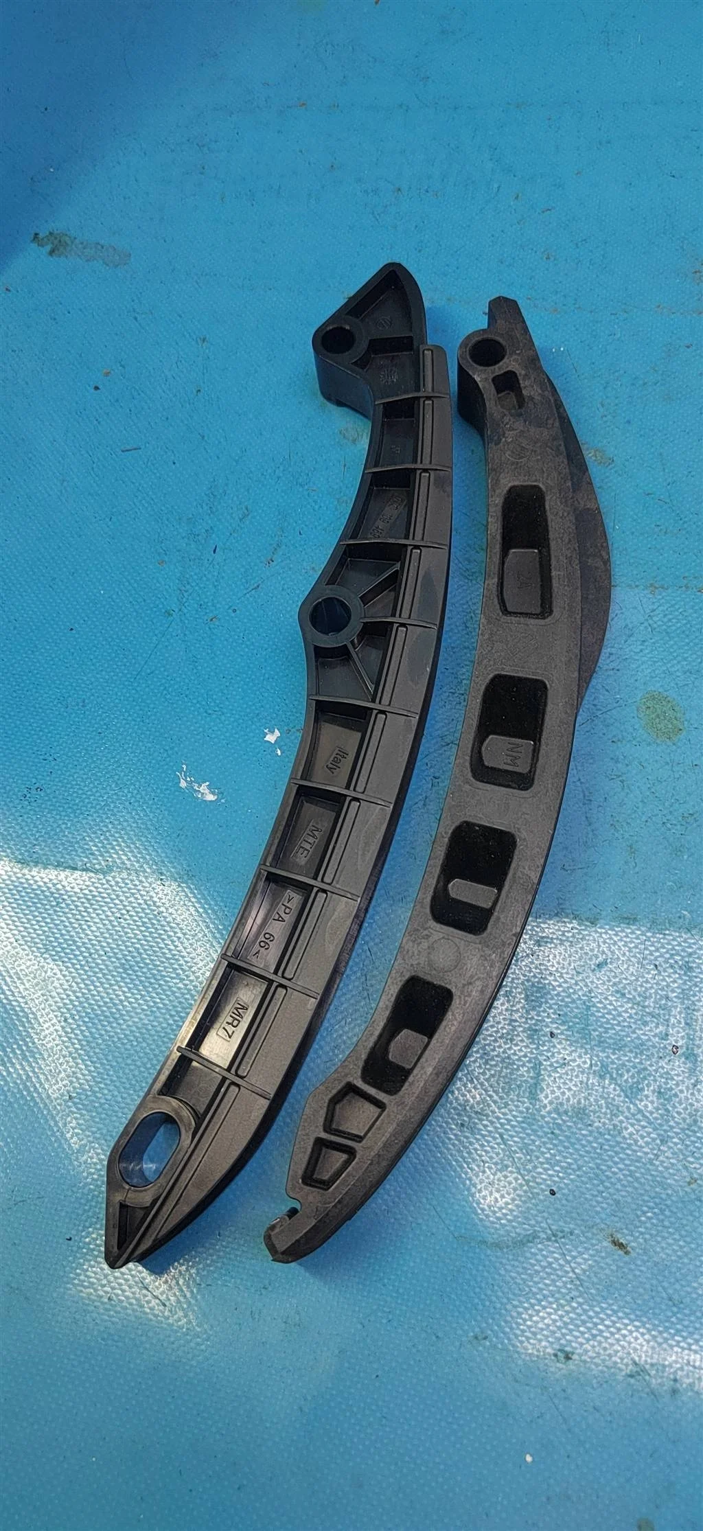 Успокоитель цепи VW Jetta 2011>