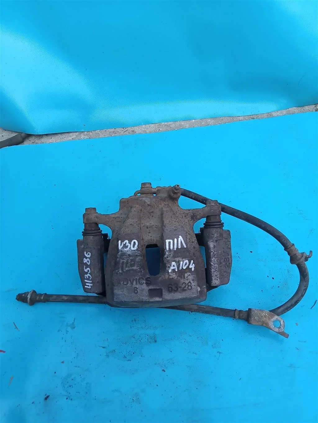 Суппорт тормозной передний левый Toyota RAV 4 (20