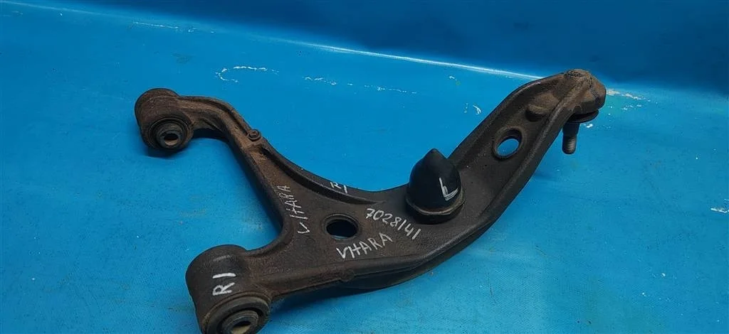Рычаг задний левый верхний Suzuki Grand Vitara (2