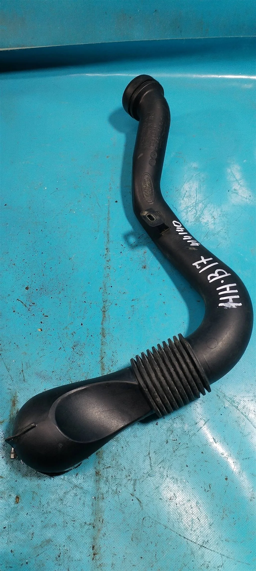 Патрубок воздушный фильтр-турбина Land Rover RANG