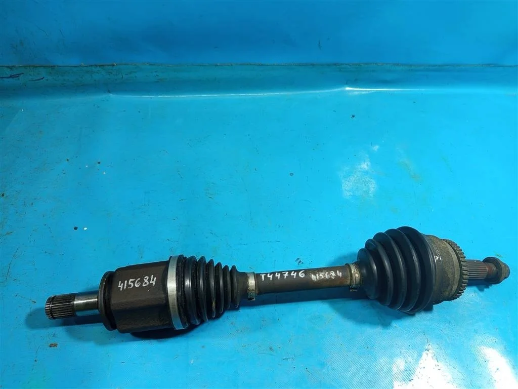 Приводной вал передний левый Land Rover RANGE ROV