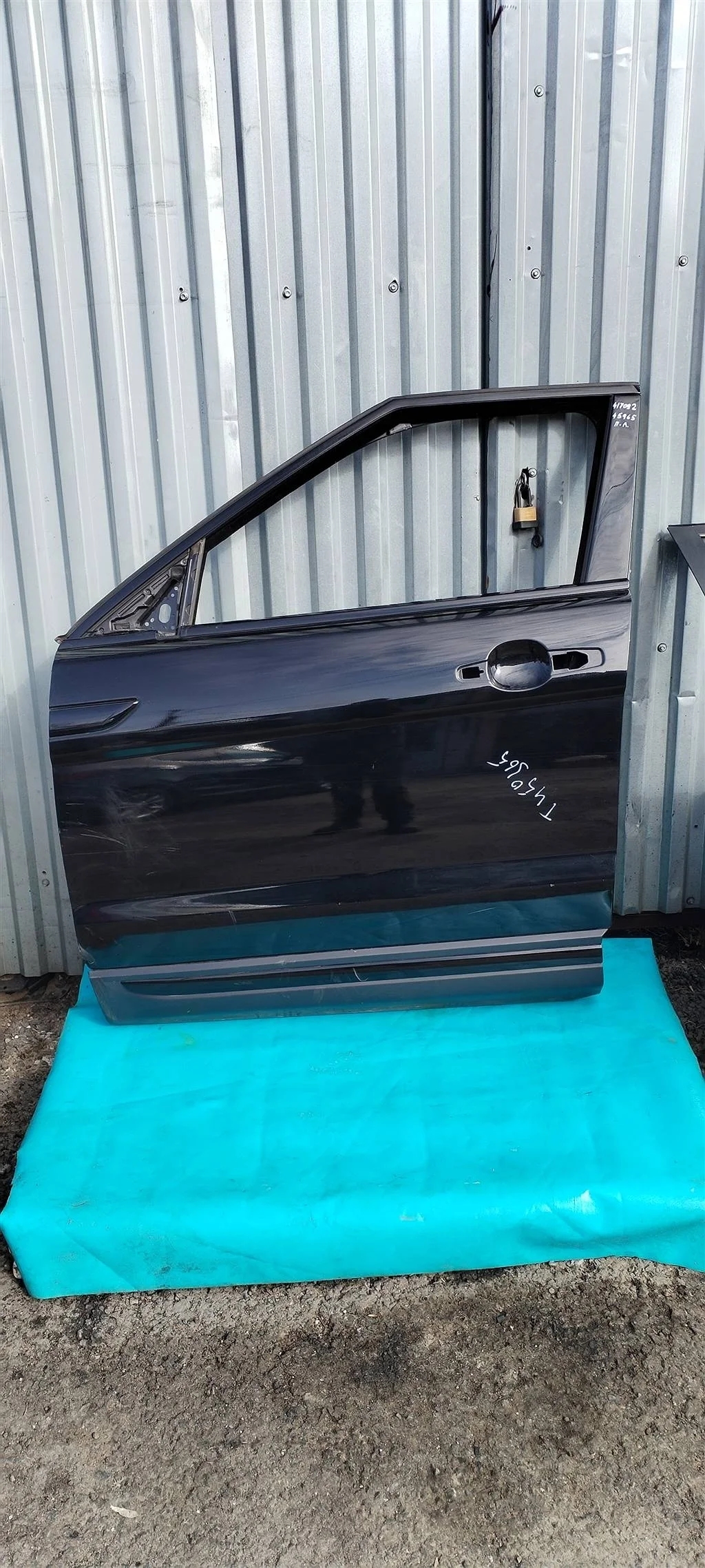 Дверь передняя левая Land Rover Range Rover EVOQU