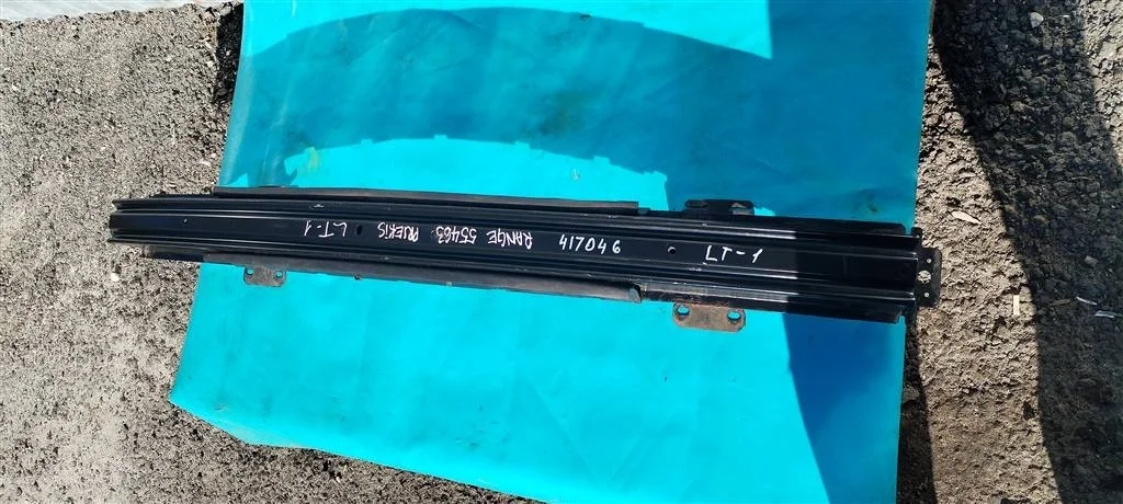 Усилитель переднего бампера Land Rover RANGE ROVE