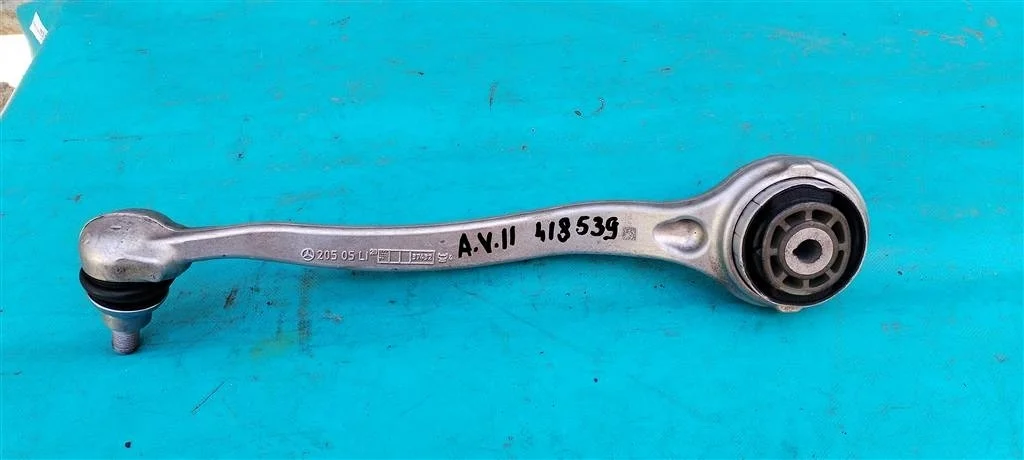 Рычаг передний нижний левый Mercedes W205 C Class