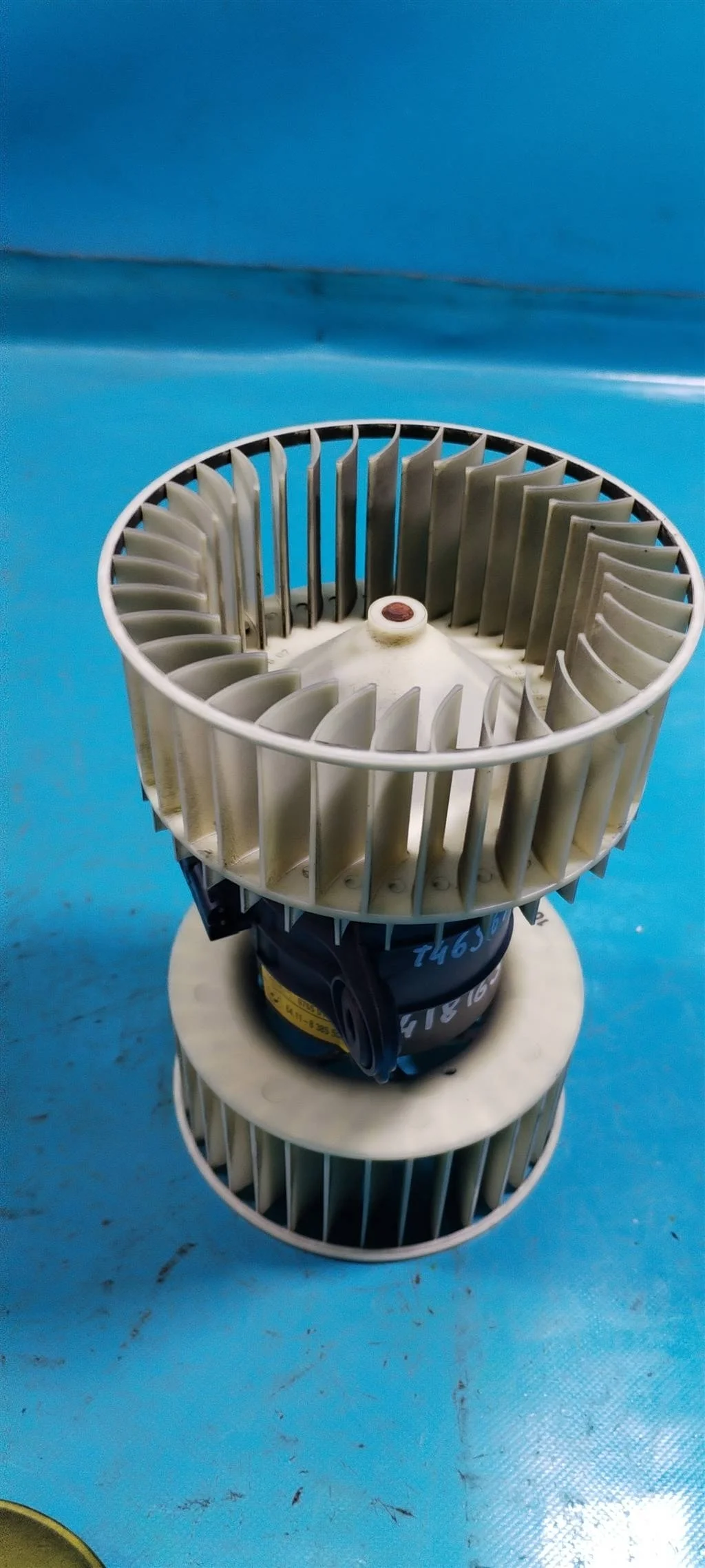 Моторчик отопителя Land Rover Range Rover III (LM