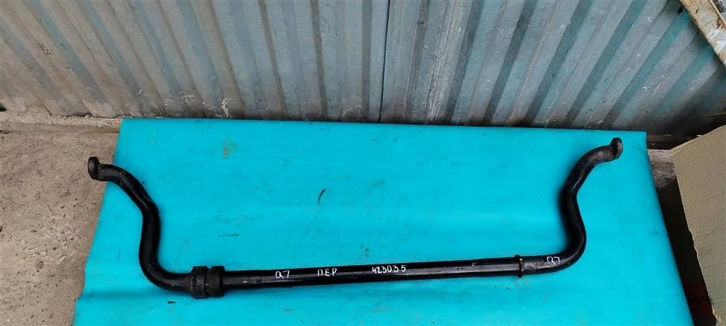 Стабилизатор передний Audi Q7 (2006-2016)