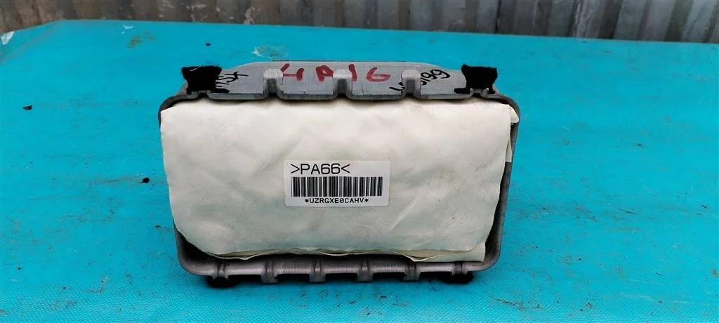 Airbag Подушка безопасности в торпедо Mitsubishi