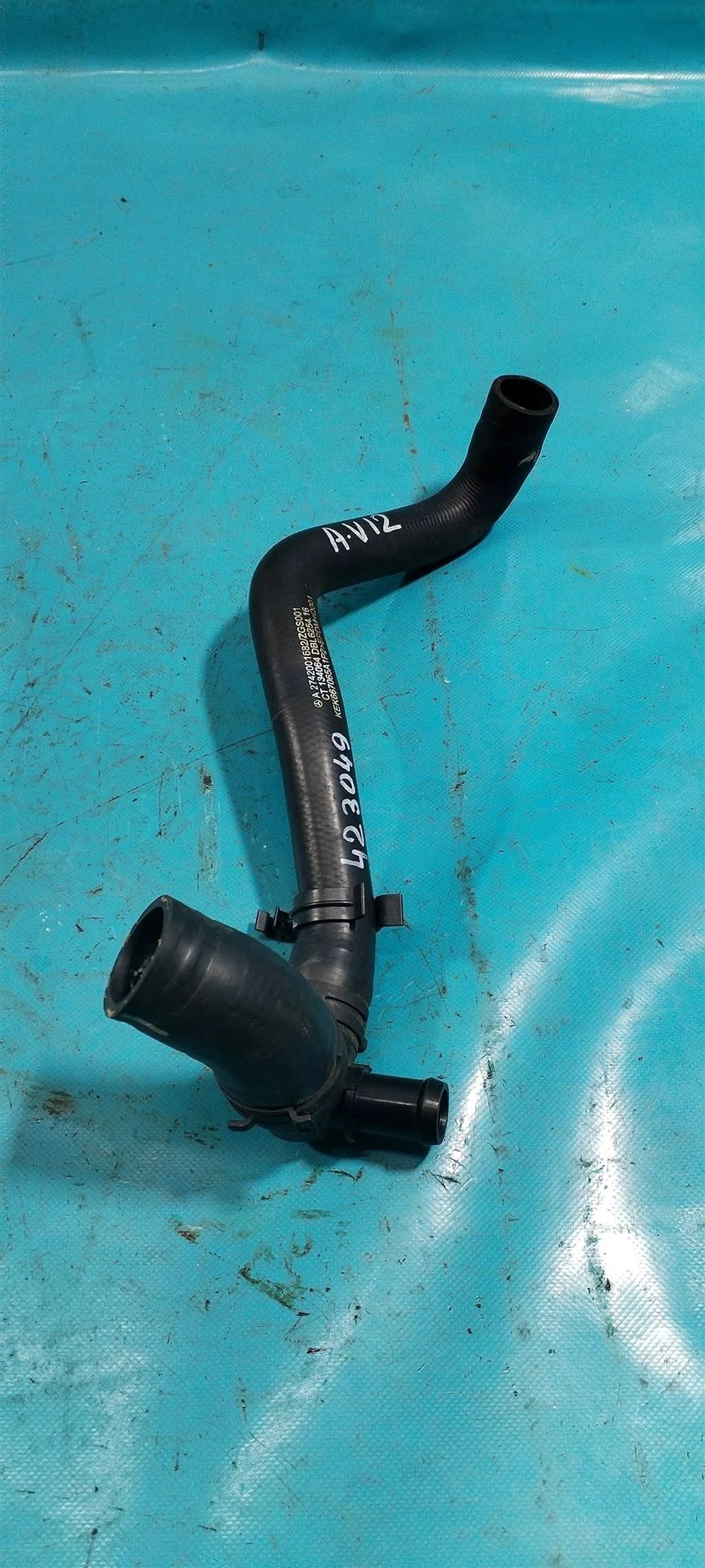 Патрубок охлаждения Mercedes W205 C Class