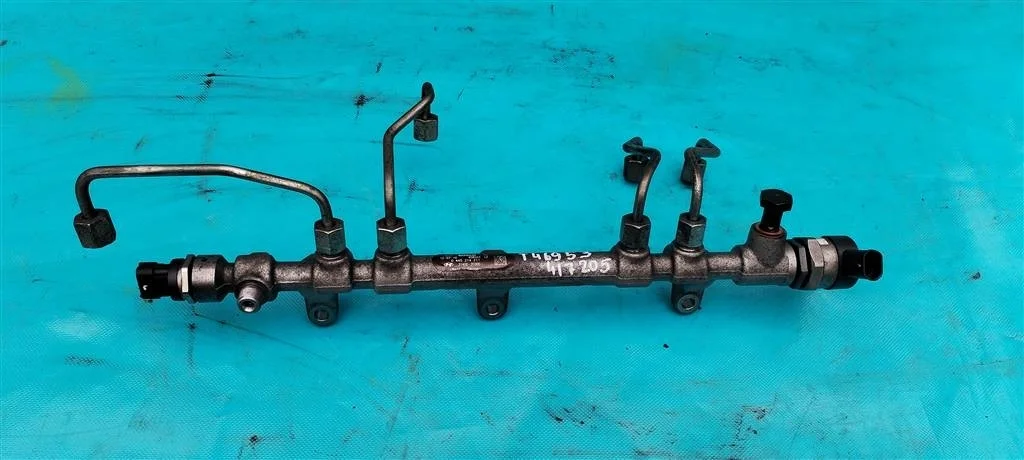 Топливная рейка (рампа) Kia Sorento XM (2009-2013)