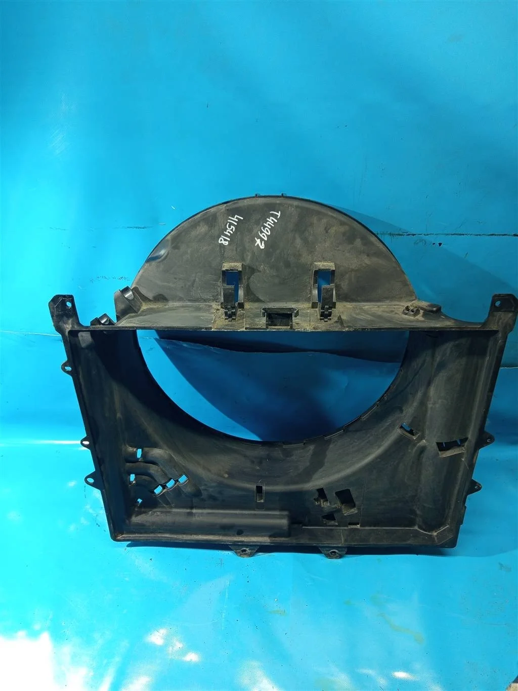 Диффузор вентилятора Land Rover RANGE ROVER SPORT