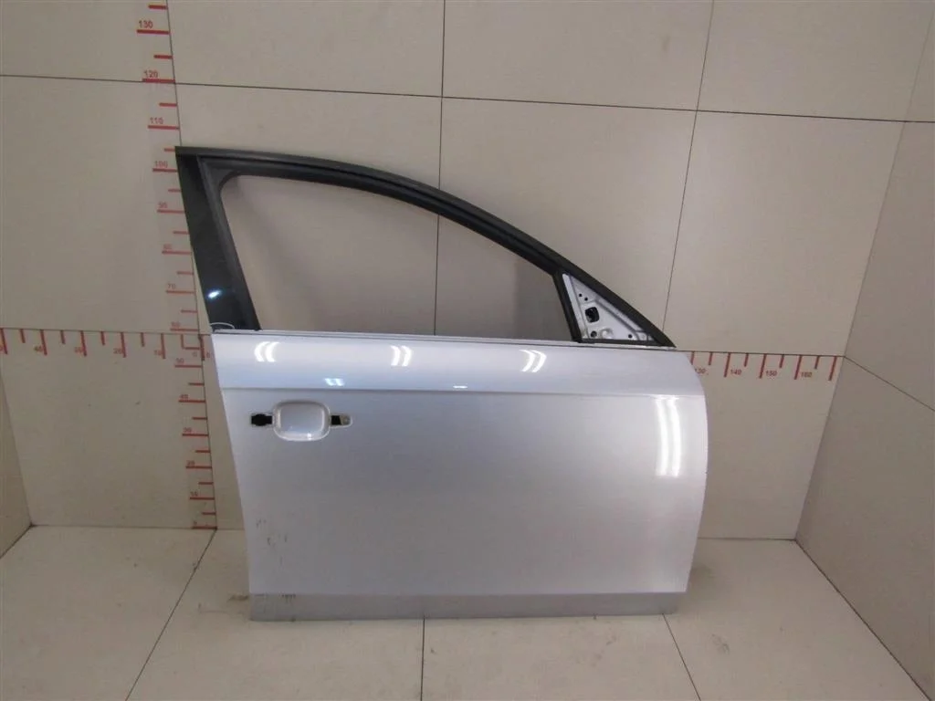 Дверь передняя правая Audi A4 (B8) 2007-2015  [8K0831052J]  2.7 CAM в Вологде