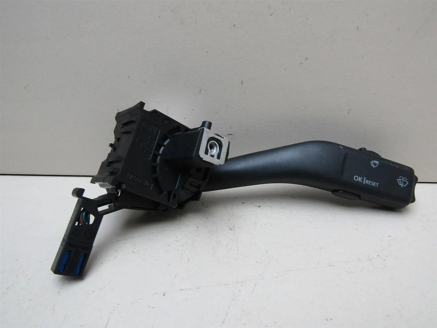 Переключатель стеклоочистителей Skoda Octavia (A5 1Z-) 2004-2013  [1K0953519K]  в Вологде