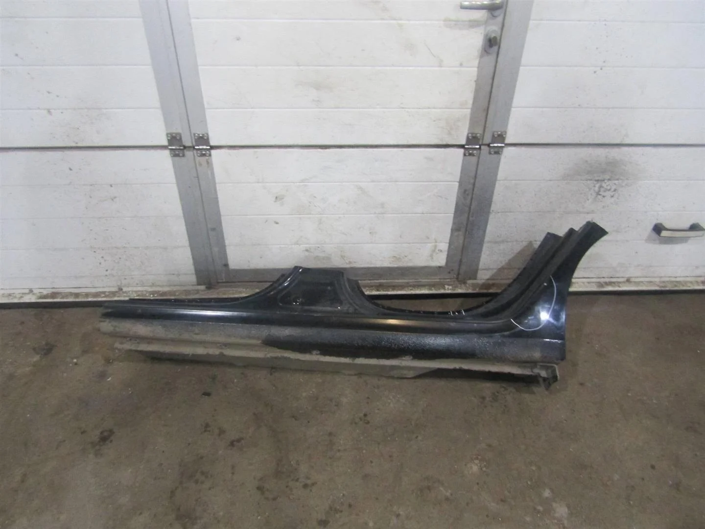 Порог левый Hyundai Solaris 2017>  [71312H5D00 ]  1.6 G4FG  в Вологде