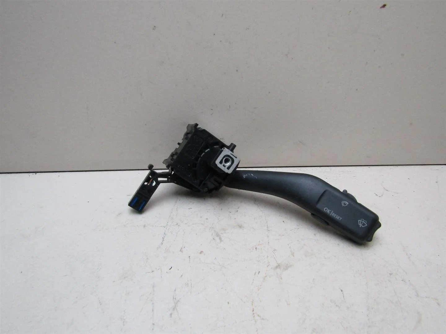 Переключатель стеклоочистителей Skoda Octavia (A5 1Z-) 2004-2013  [1K0953519C]  в Вологде