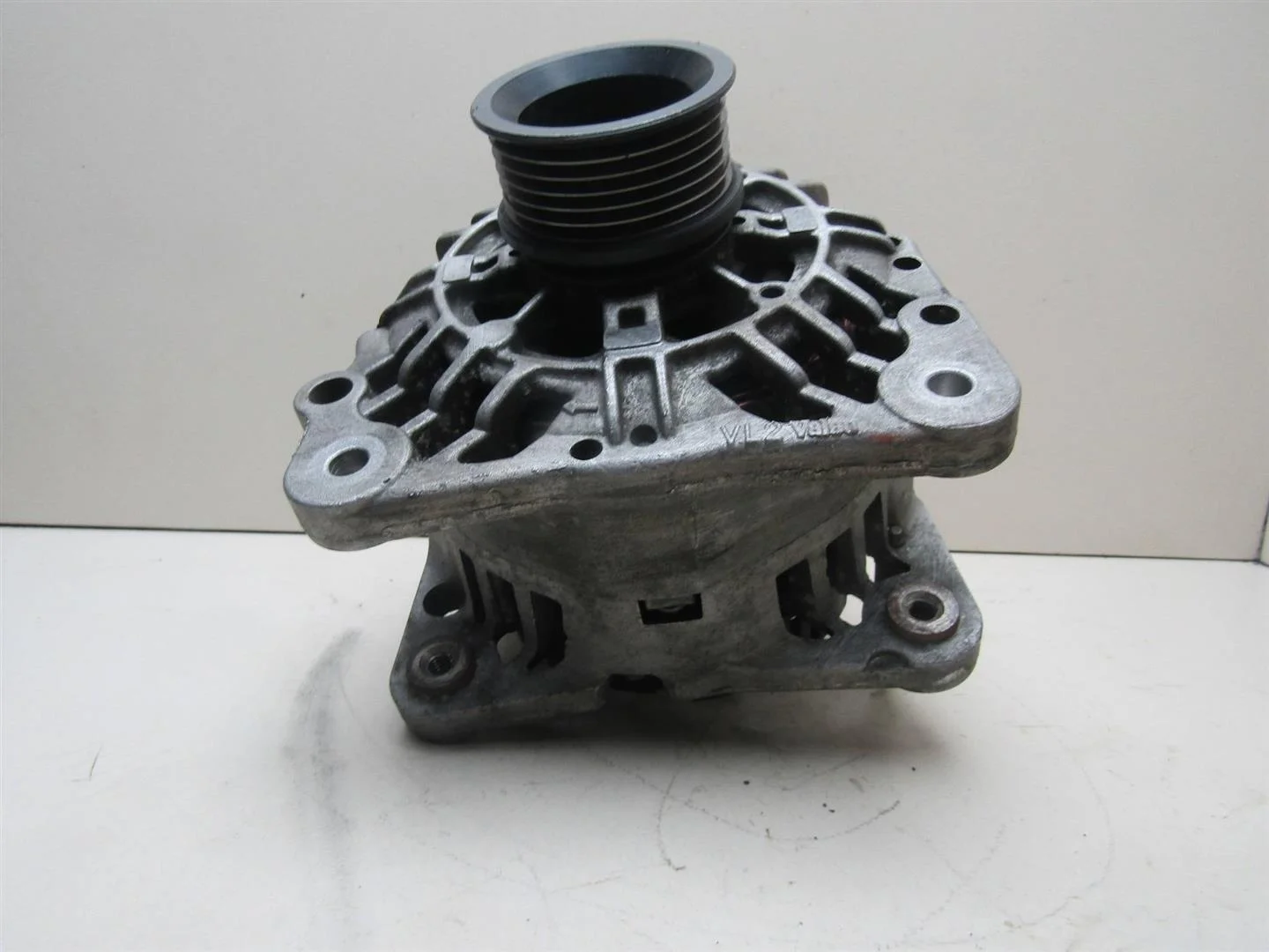 Генератор VW Golf IV \Bora 1997-2005  [030903023J]  в Вологде