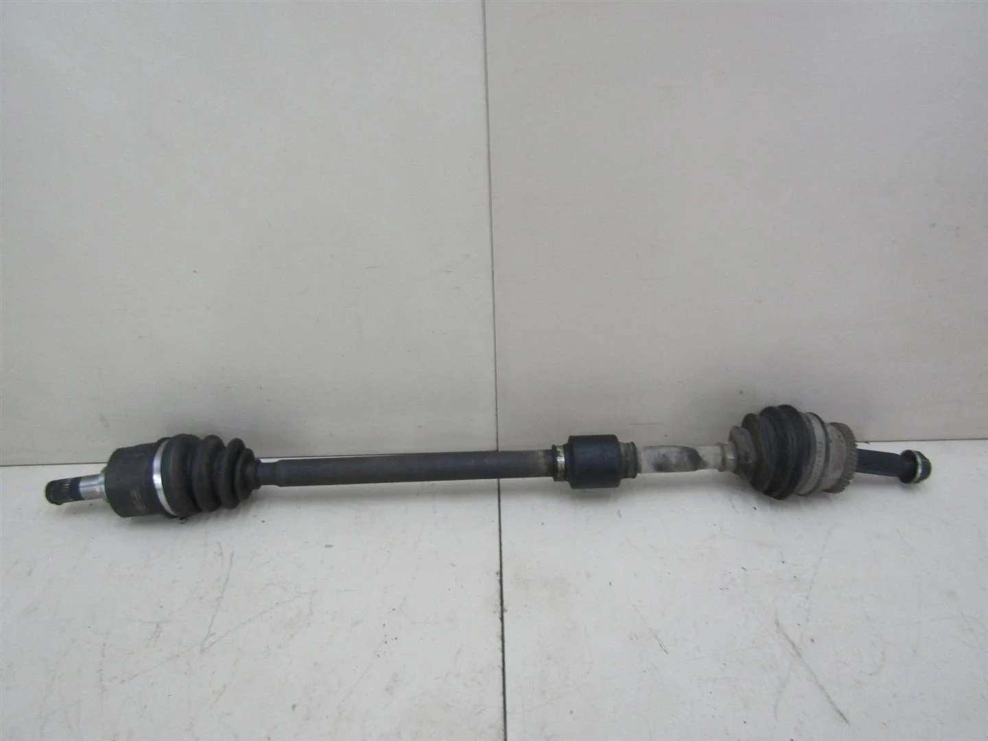 Полуось передняя правая Hyundai Solaris 2010-2017  [495011R000]  1.4 16v G4FA в Вологде