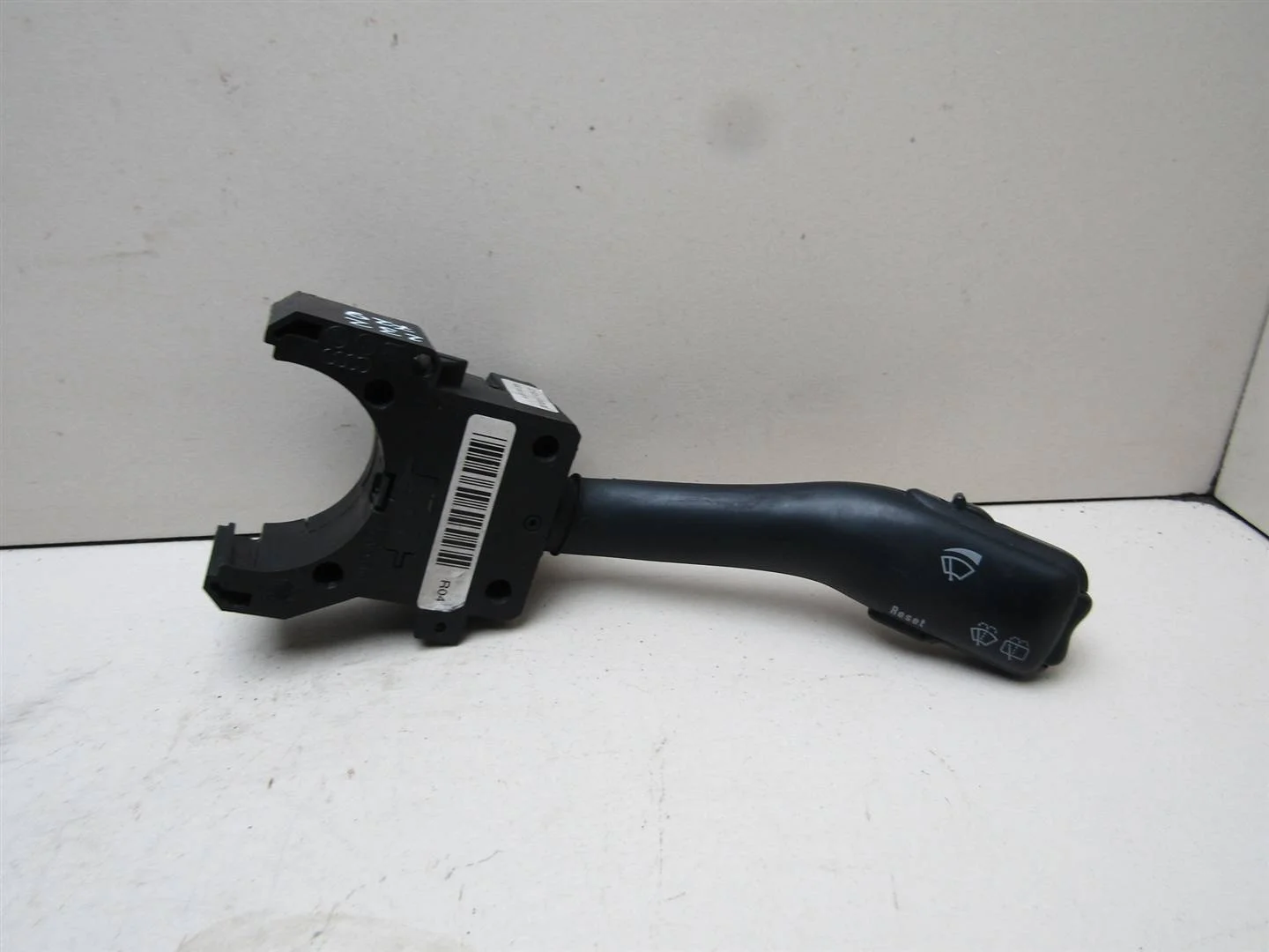 Переключатель стеклоочистителей Skoda Octavia 1997-2000  [4B0953503H]  1.9 AGR в Вологде