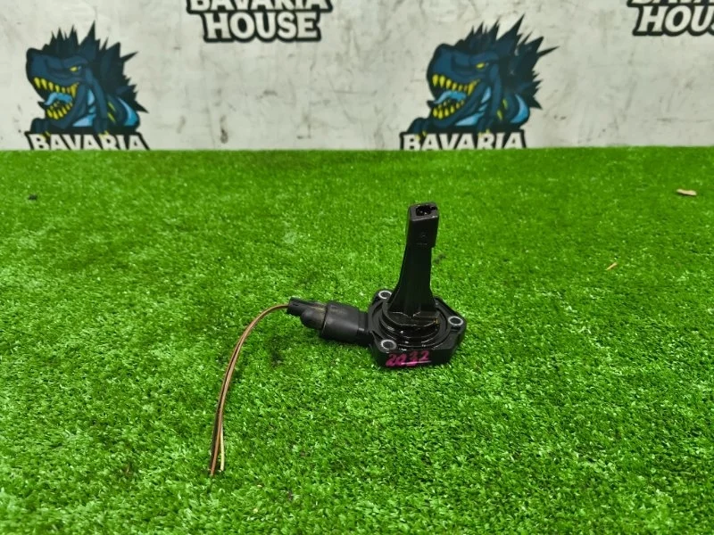 Датчик уровня масла Audi A3 2009 03C907660H 8P CDA