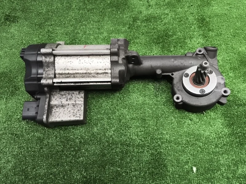 Серводвигатель рулевой рейки volkswagen Golf 2014 5Q2423055L 7 CJZ