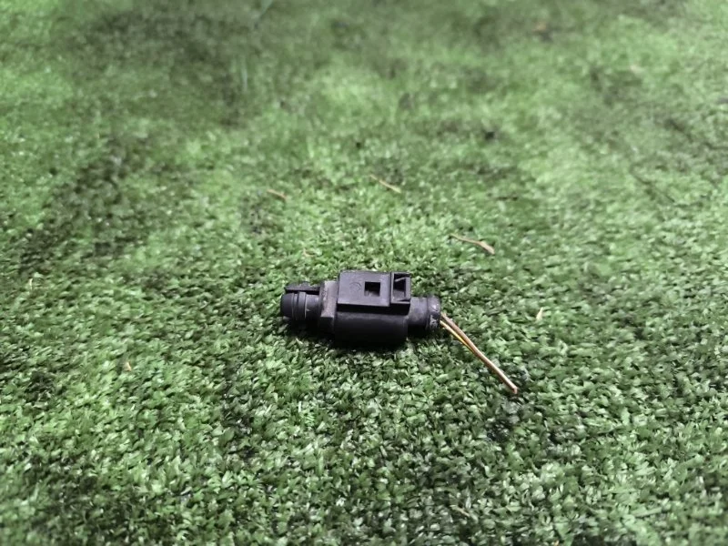 Датчик температуры воздуха Audi A3 2009 8Z0820535 8P CDA