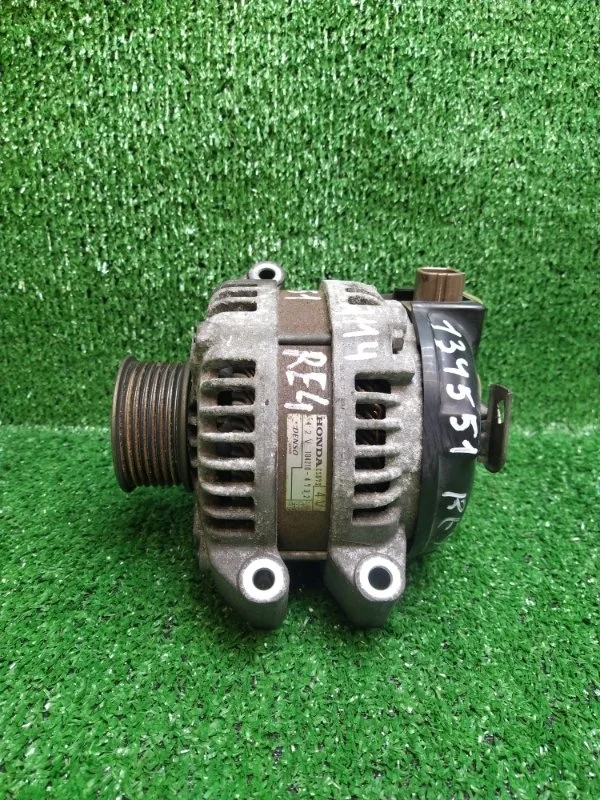 Генератор Honda CR-V 2007 RE4