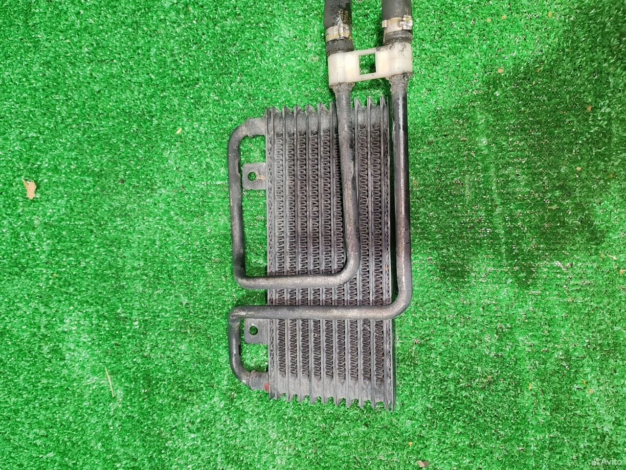 Радиатор гур mercedes w221 w216 a2215000500