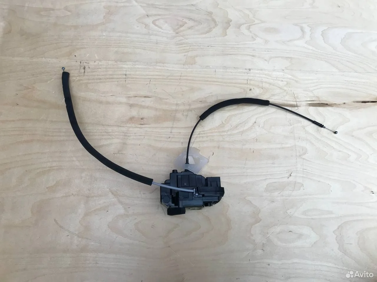 Замок передний правый nissan qashqai j10