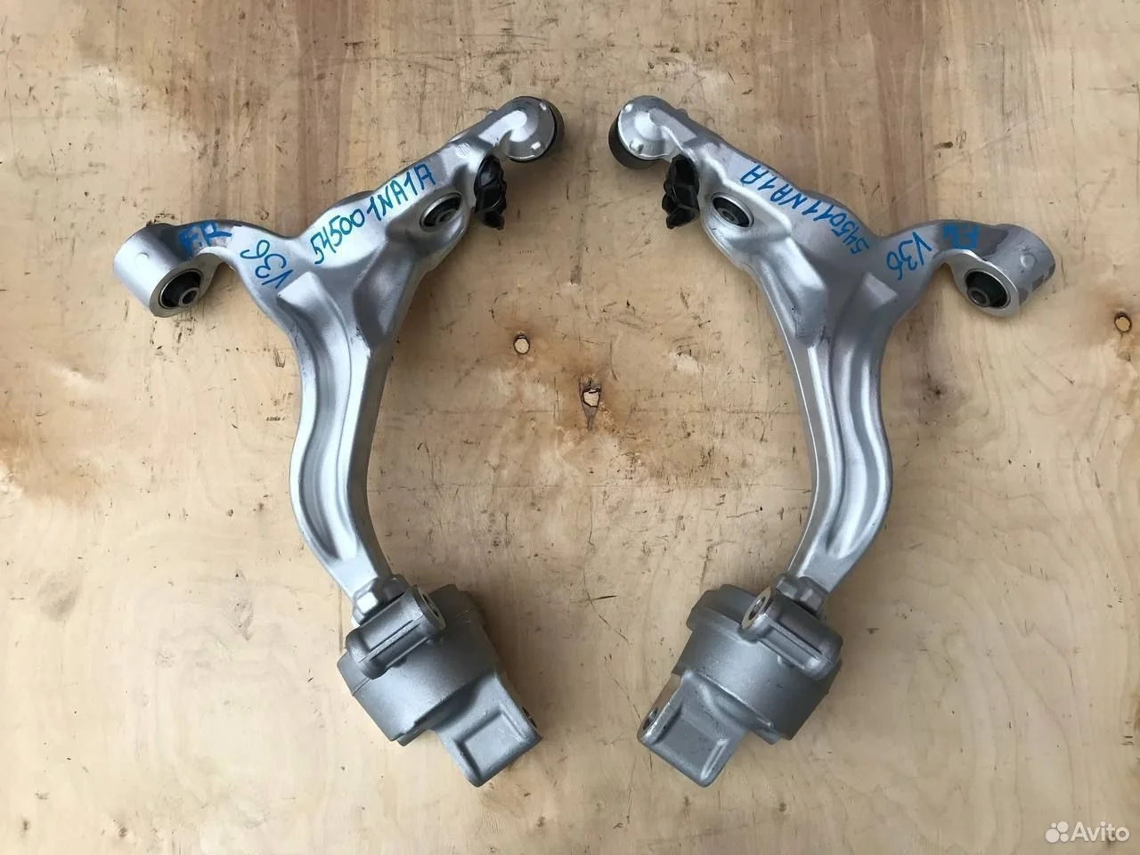 Рычаг передний infiniti g37 v36 4wd новый